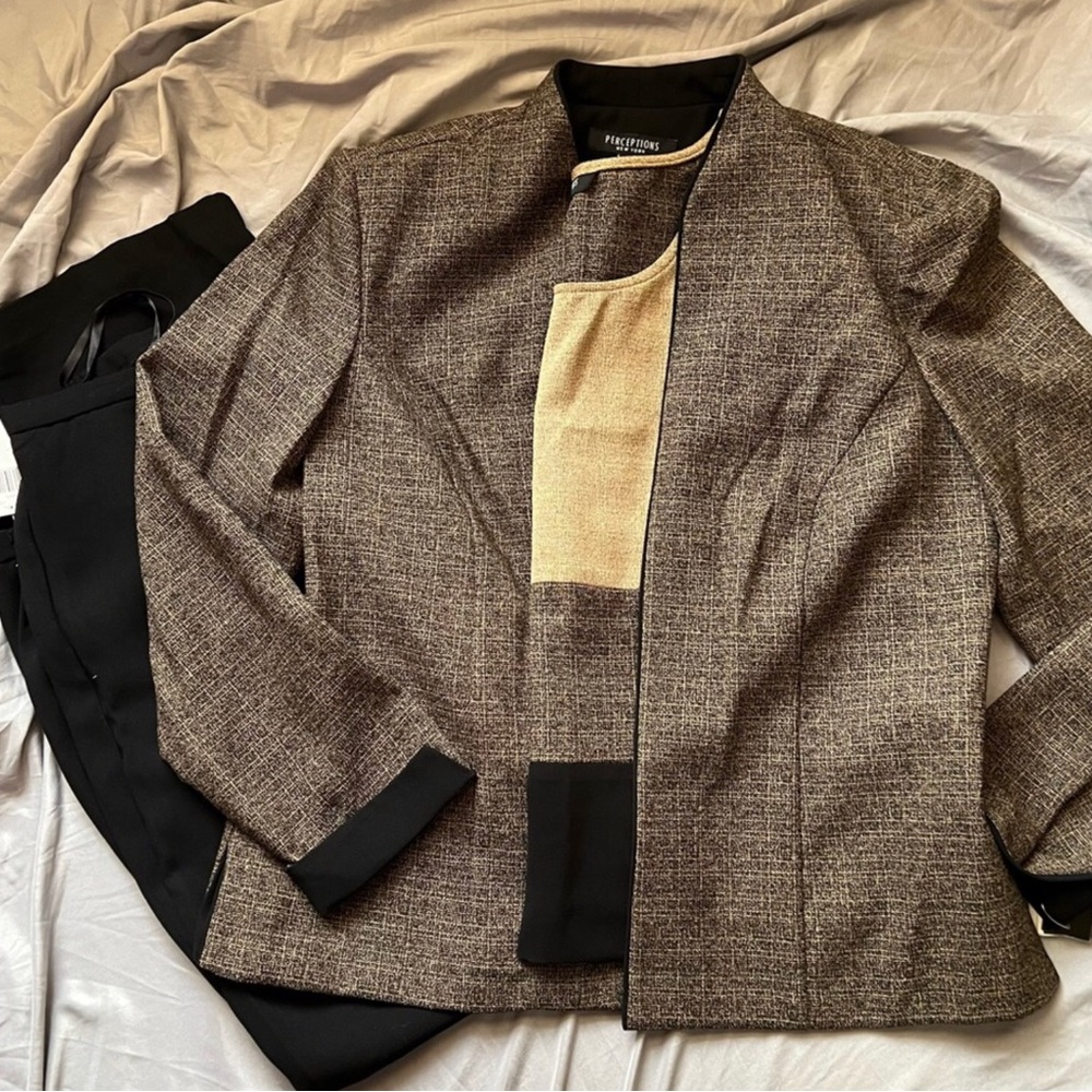 Perceptions 3 Piece Pant Suit 14 x 31” Black and Tan